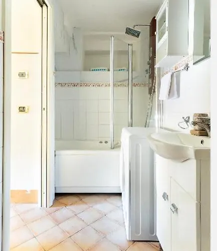 Centro 2 Da 2 A 4 Posti 